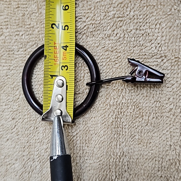 Curtain Rings and Clips Bundle - Picture 3 of 7